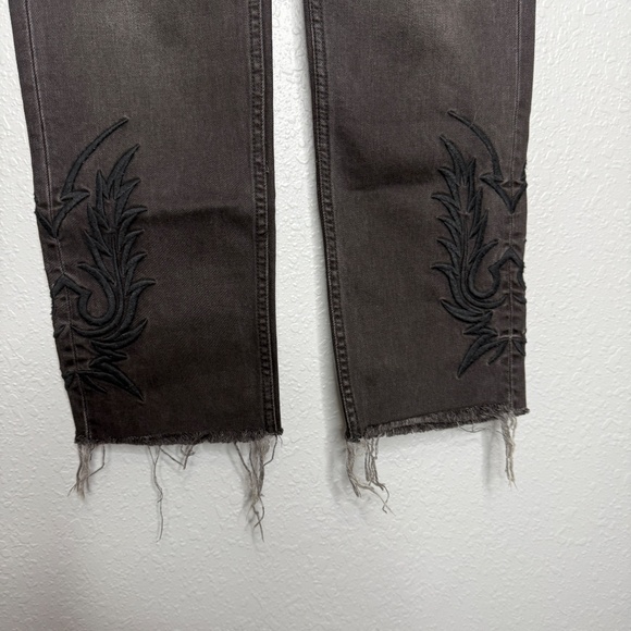 All Saints Philly Black Denim size 26  distressed with embroidered designs -cp - Picture 4 of 11